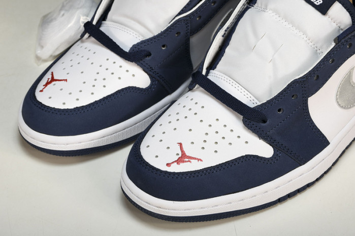 Jordan 1 Low SB Midnight Navy Men