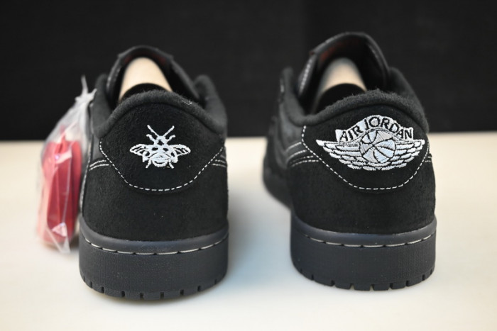 Travis Scott x Air Jordan 1 Low OG  Black/Phantom  DM7866-001