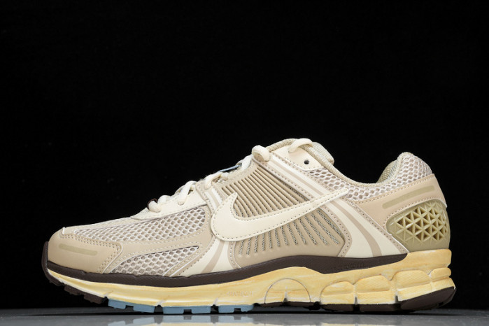 Nike Zoom Vomero 5 Oatmeal  FB8825-111