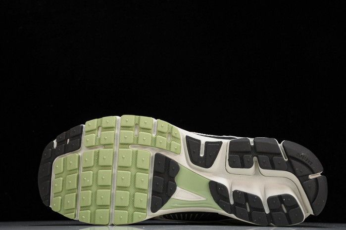 Nike Zoom Vomero 5 “Cobblestone” FB8825-001