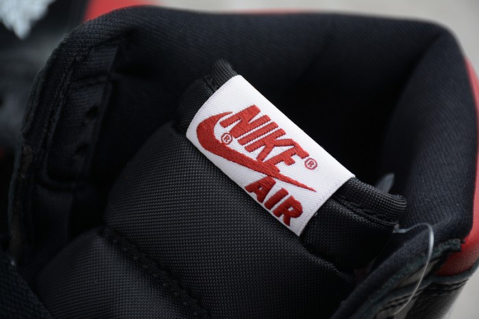 Air Jordan 1 Black White Gym Red 555088-061