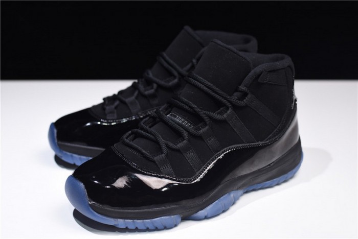 Air Jordan 11 “Cap and Gown” black  378037-005