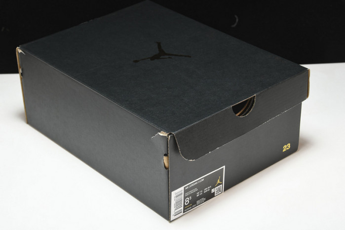 Jordan 1 Low Shadow Toe - 553558-052