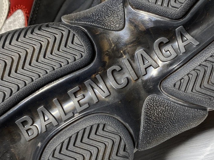 BL TRIPLE S TRAINERS CLEAR SOLE BLACK /BROWN/ RED 541624  W09O1 9000