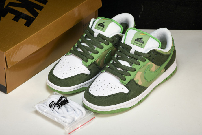Dunk Sb Emb Pro - 315355-331