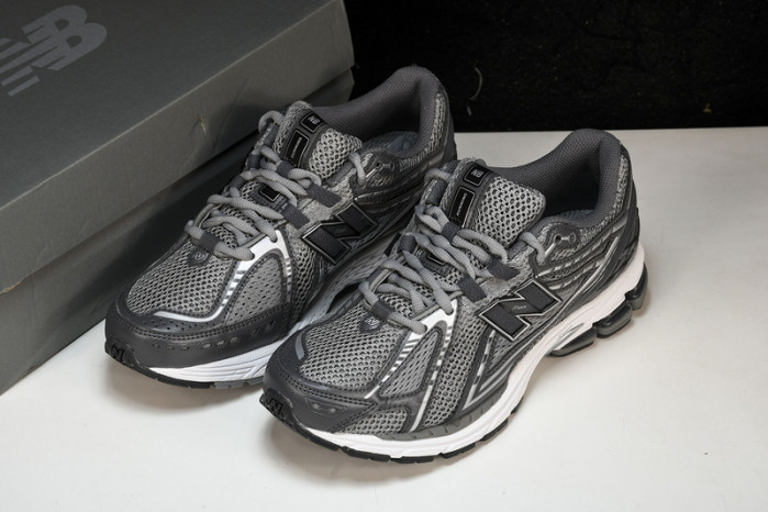 N*EW B*ALANCE COPSHOE NB-098