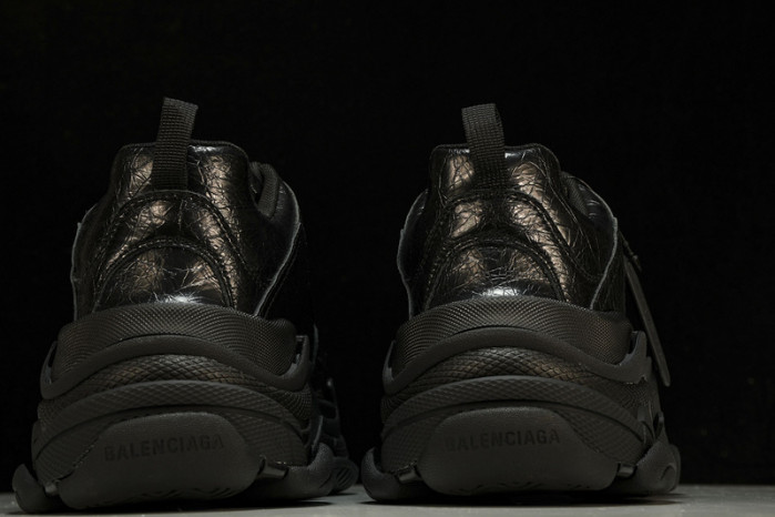 BL TRIPLE S TRAINERS -COPSHOE BL 242