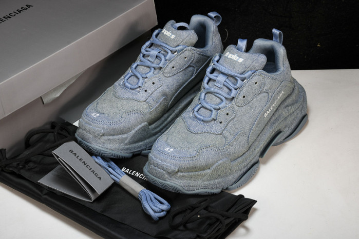 BL TRIPLE S TRAINERS -COPSHOE BL 243