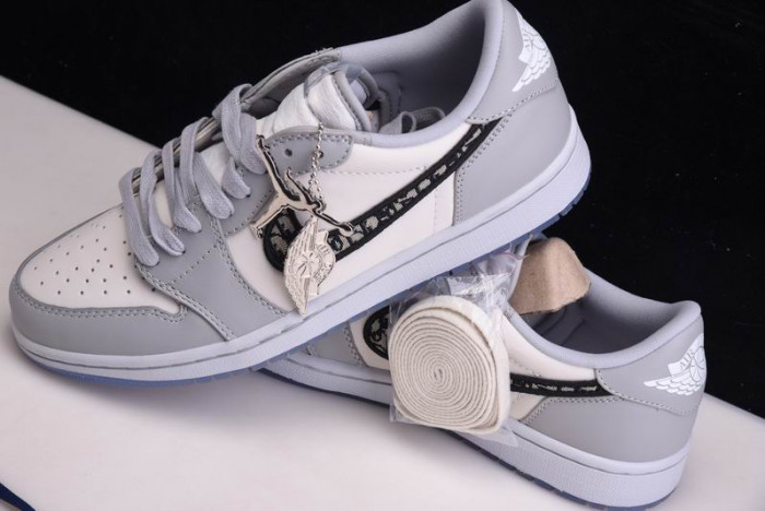 AIR Jordan 1  X Dr  low