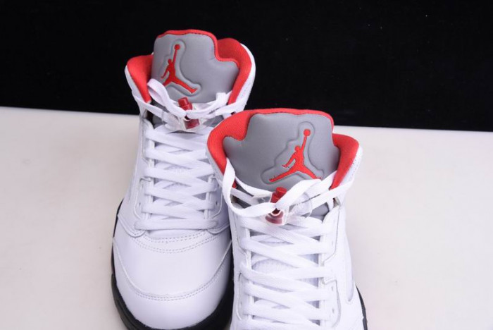 Air Jordan 5 Fire Red  DA1911-102