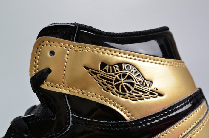 Air Jordan 1 Retro High OG NRG ComplexCon “Top 3 Gold” 861428-001