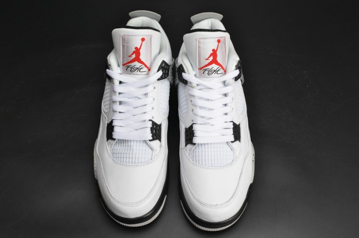 Air Jordan 4 OG “White Cement”  840606-192