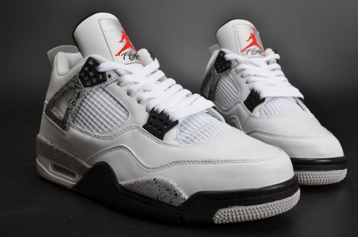 Air Jordan 4 OG “White Cement”  840606-192
