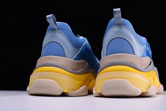 BL 17FW TRIPLE S“CREAM”  Washed Show Snea Grey  MENS 483513W06E