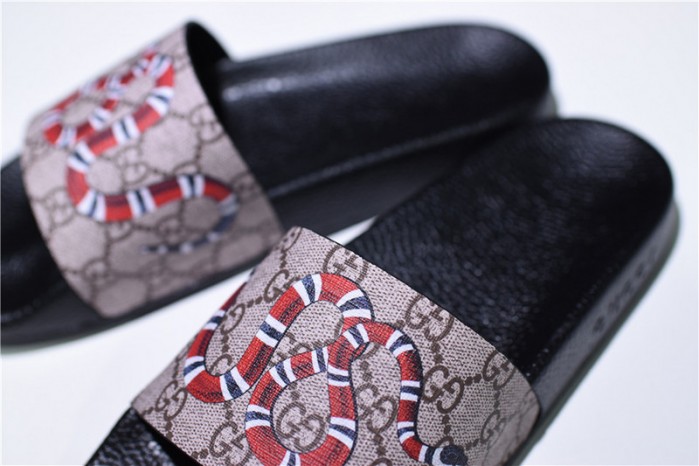 GC Leather SLIDE SANDAL with SNAKE