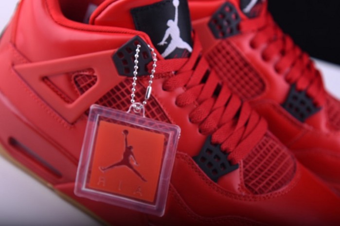Air Jordan 4 Fire Red Gum Singles Day AV3914-600