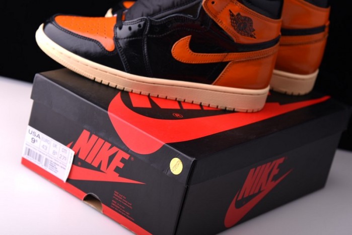 AIR JORDAN 1 SHATTERED BACKBOARD 3.0  555088-028